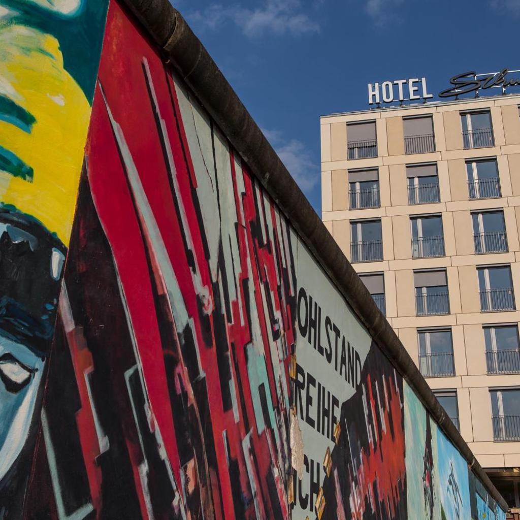 Photograph of Schulz Hotel Berlin Wall at the East Side Gallery