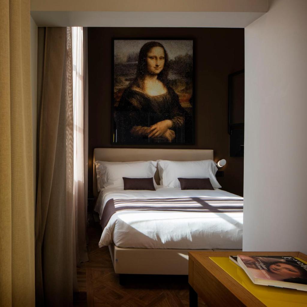 The Frame Hotel — 