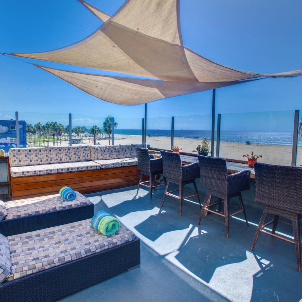 Photograph of Venice Breeze Suites
