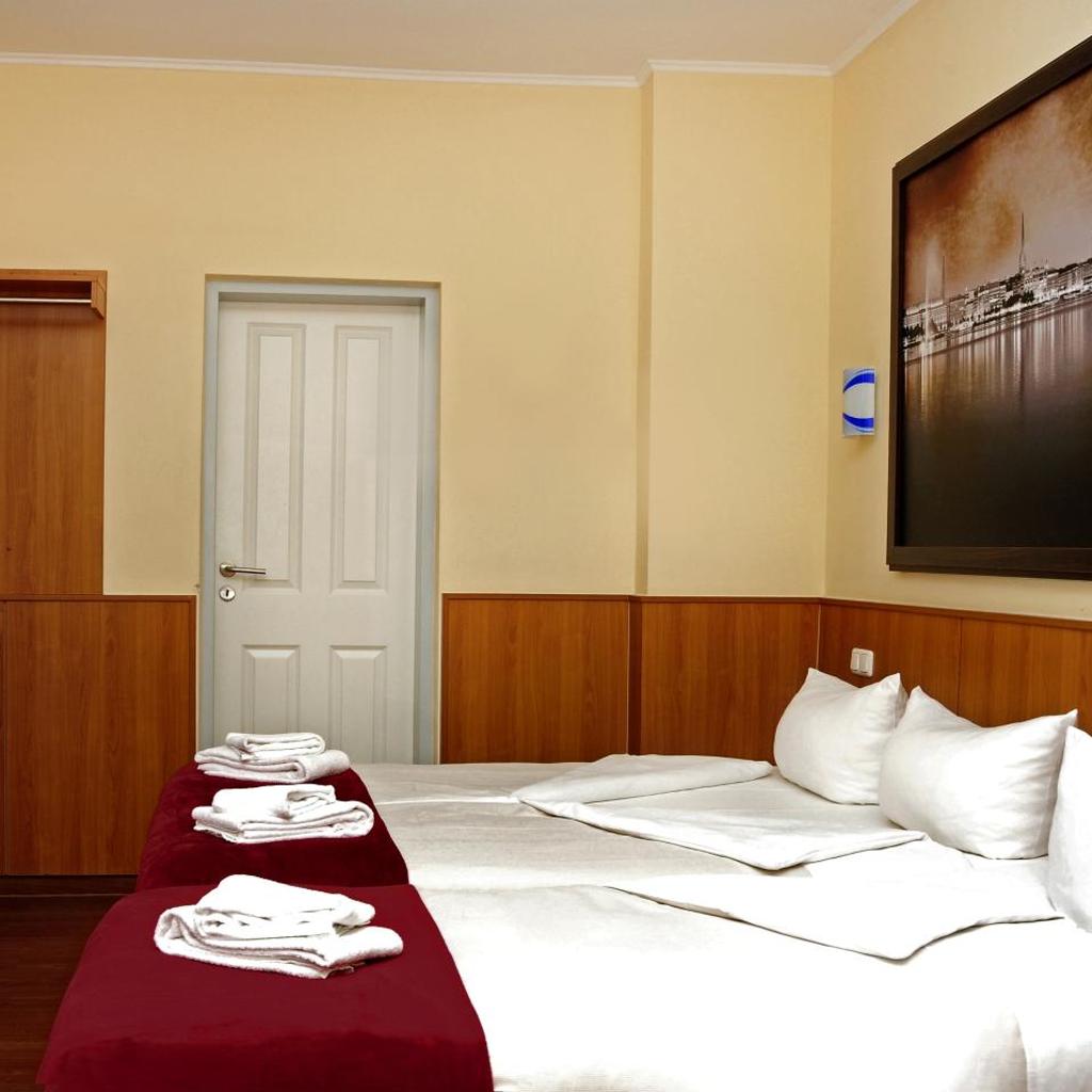 Photograph of Altan Hotel