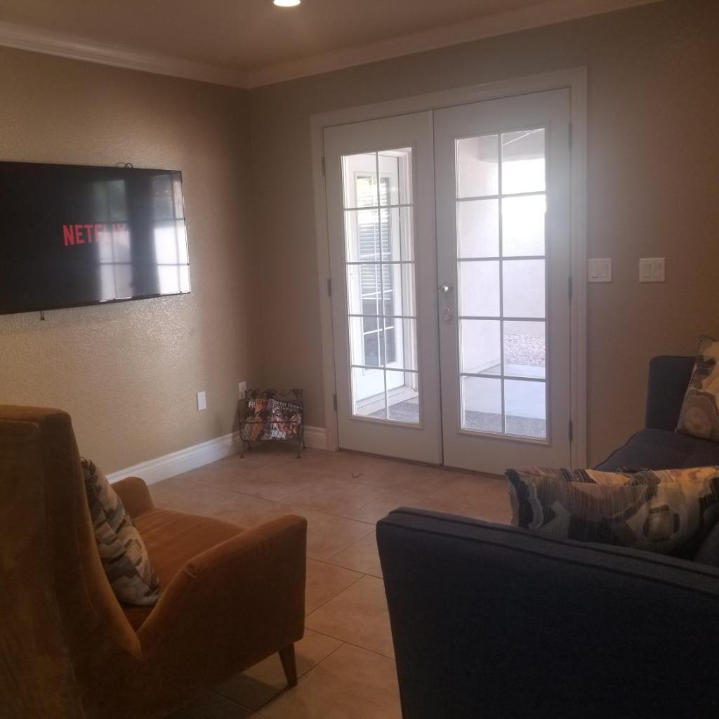 Photograph of CLOSE TO STRIP, Very Private, GATED, Huge Floorplan, WIFI, Washer&Dryer