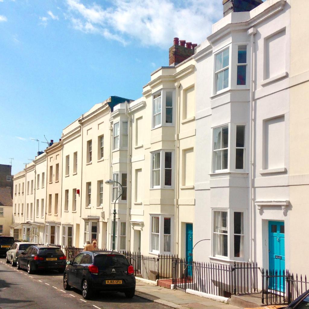 Photograph of Lovely 4 bed house 200m from the beach