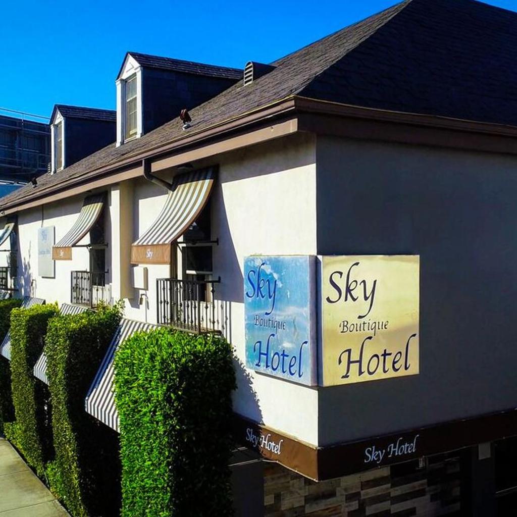 Photograph of L.A. Sky Boutique Hotel
