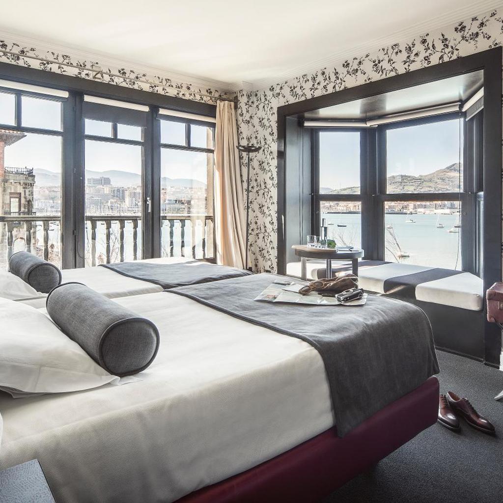 Ercilla Embarcadero Hotel — 
