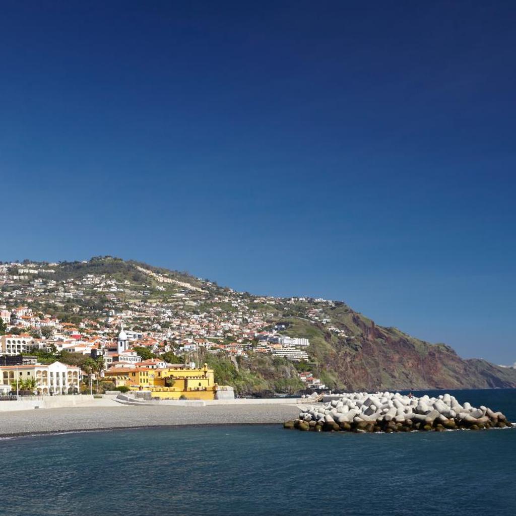 PortoBay Santa Maria - Adults Only — 