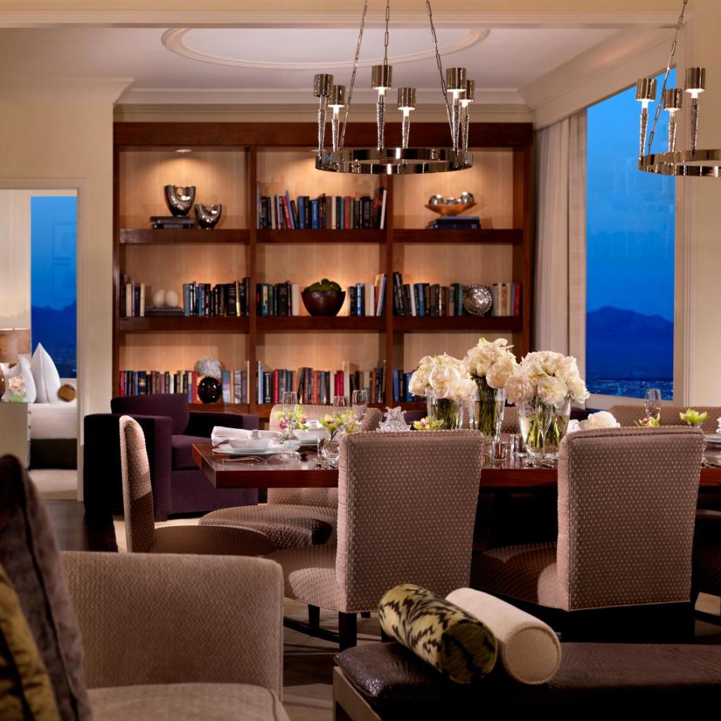 Trump International Hotel Las Vegas — 