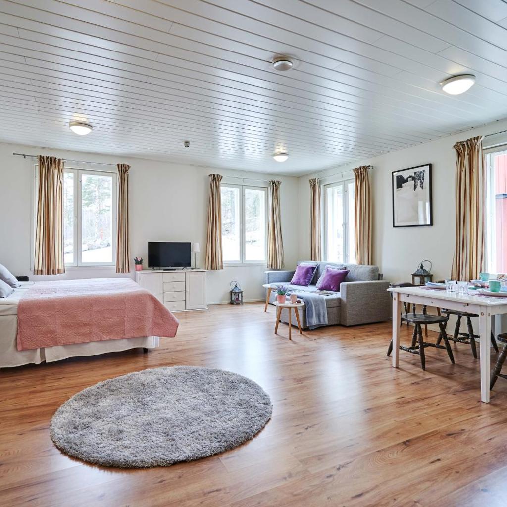 Hotel Villa Molnby — 