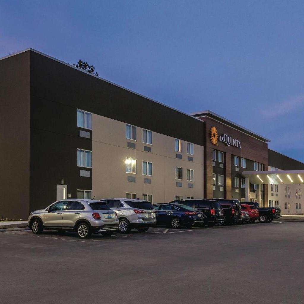 Photograph of La Quinta by Wyndham Atlanta Midtown - Buckhead