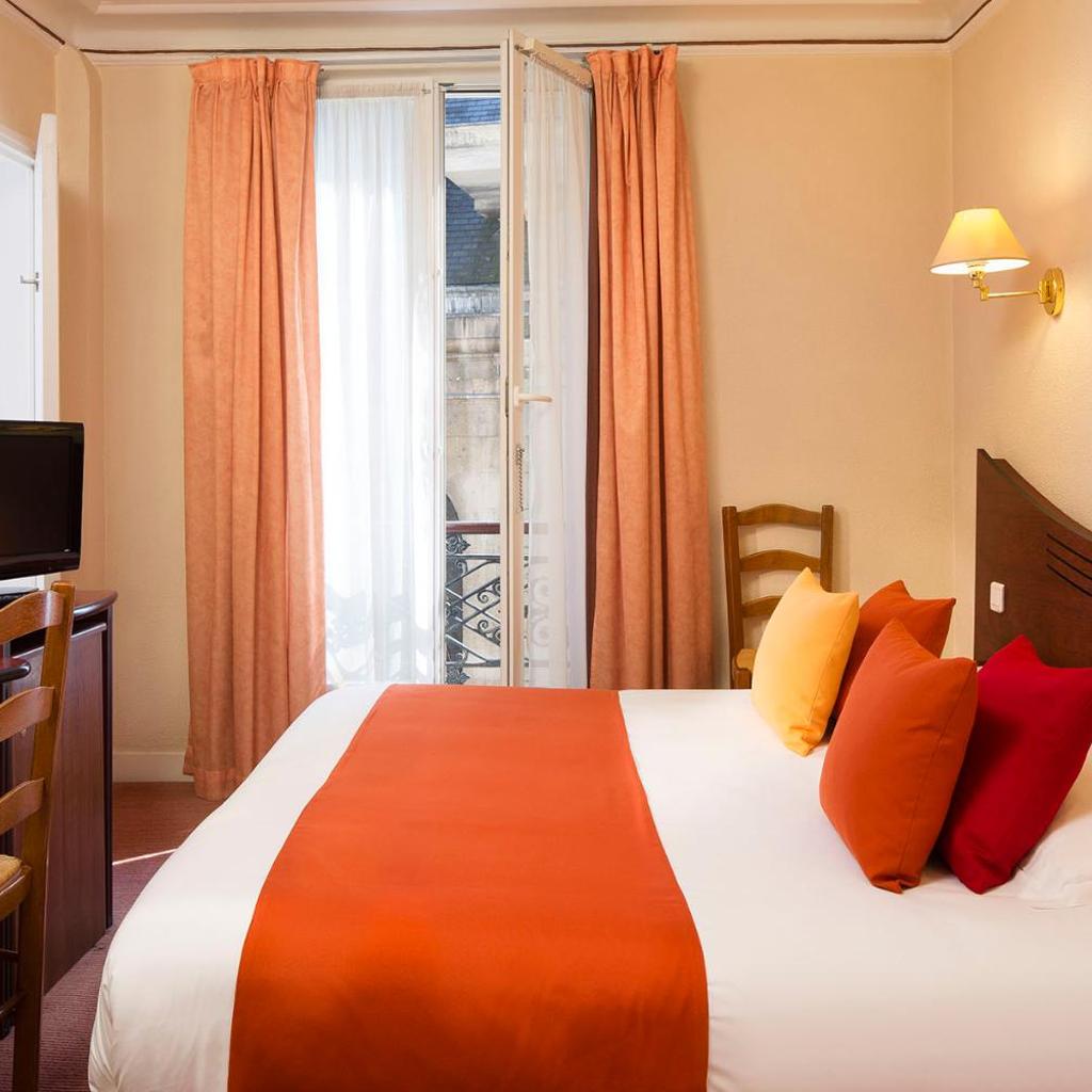 Photograph of Hôtel Saint Roch