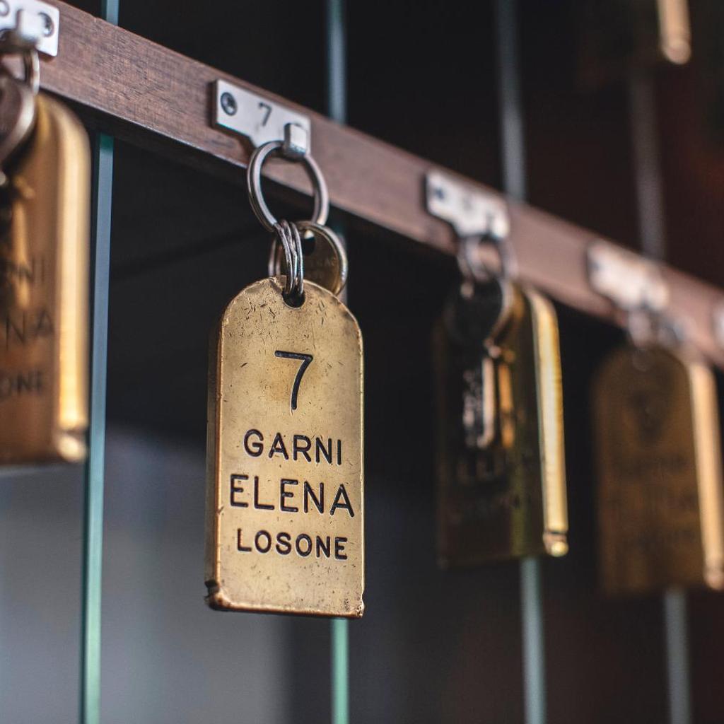 Garni Elena – image