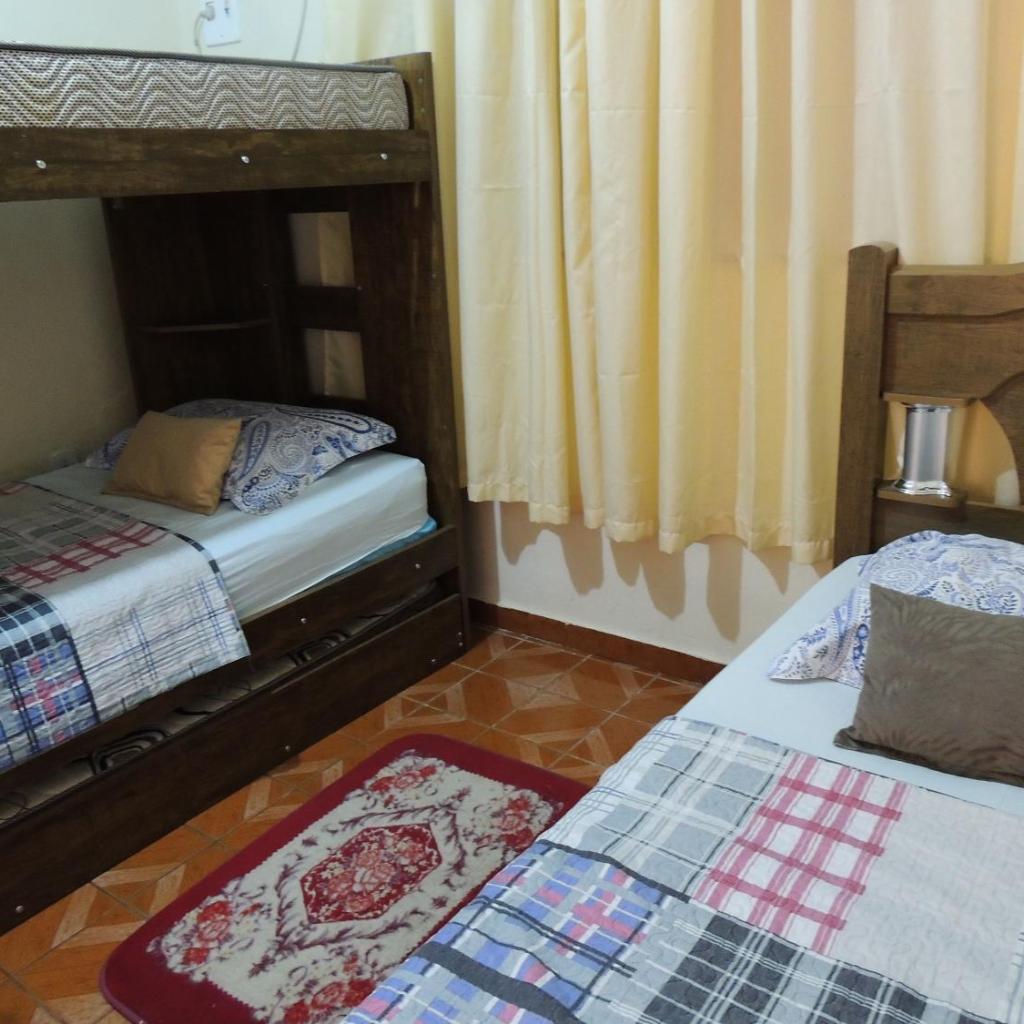 Quartos Em Casa In Caxias da Paraíso — foto 10