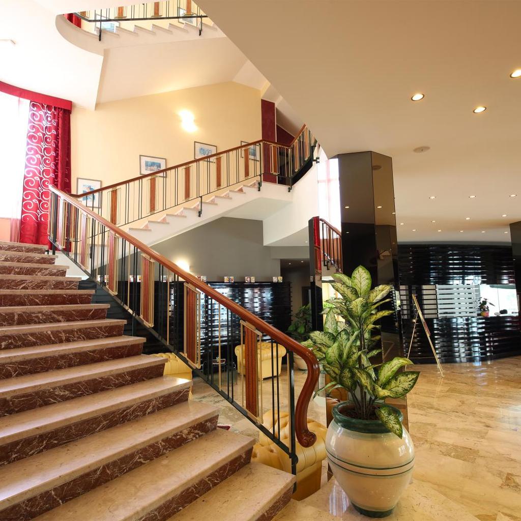 Grande Albergo Maugeri — 