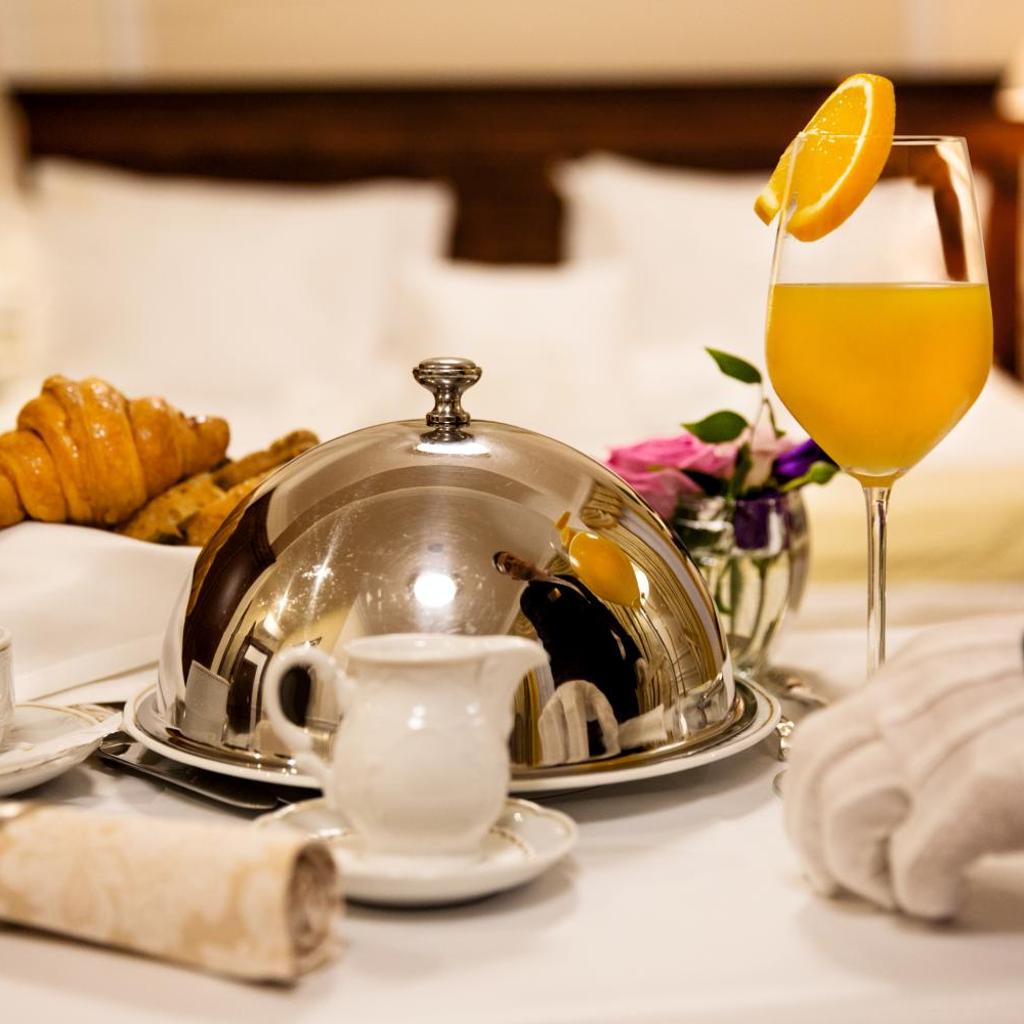 Nobil Luxury Boutique Hotel — 