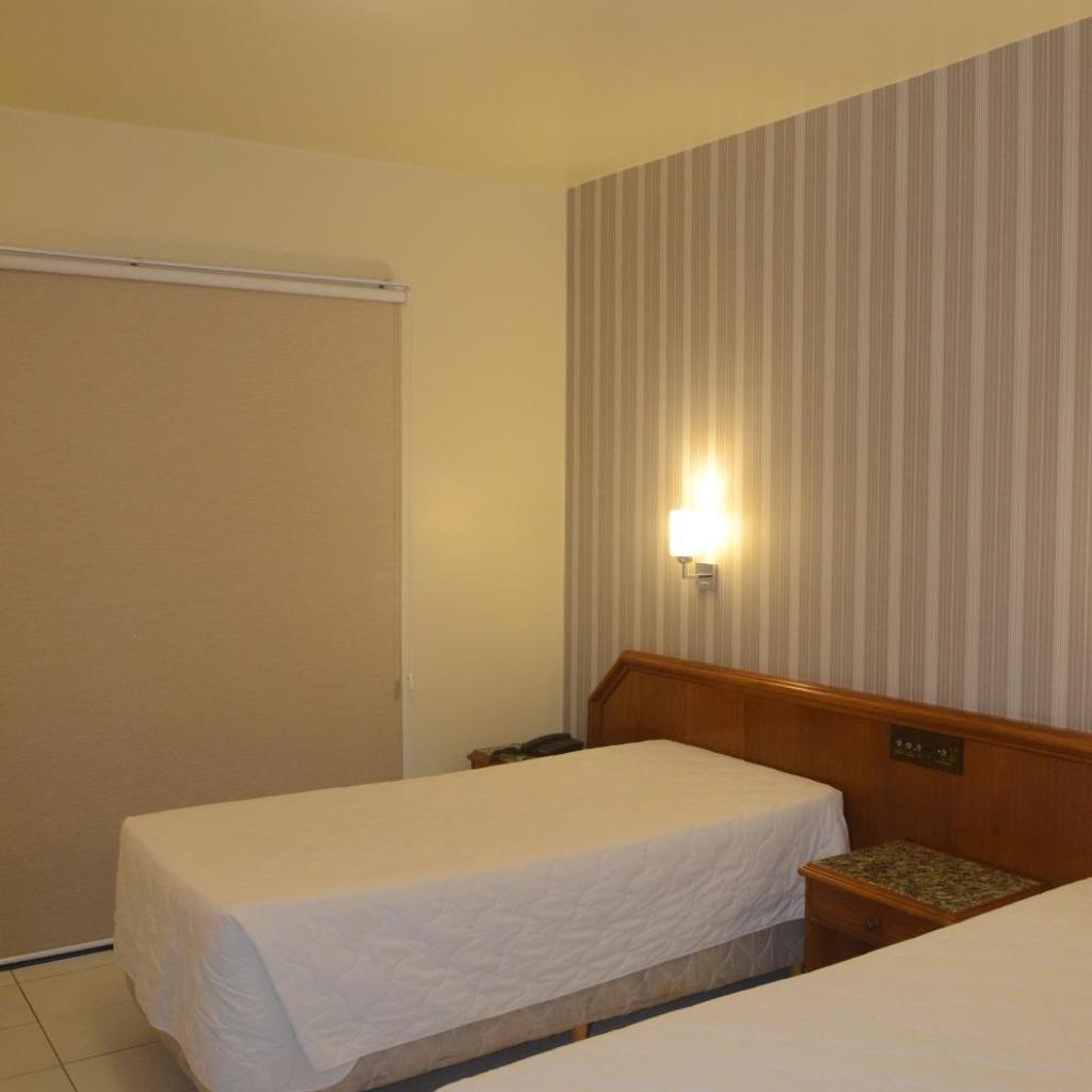 River Hotel — foto 12