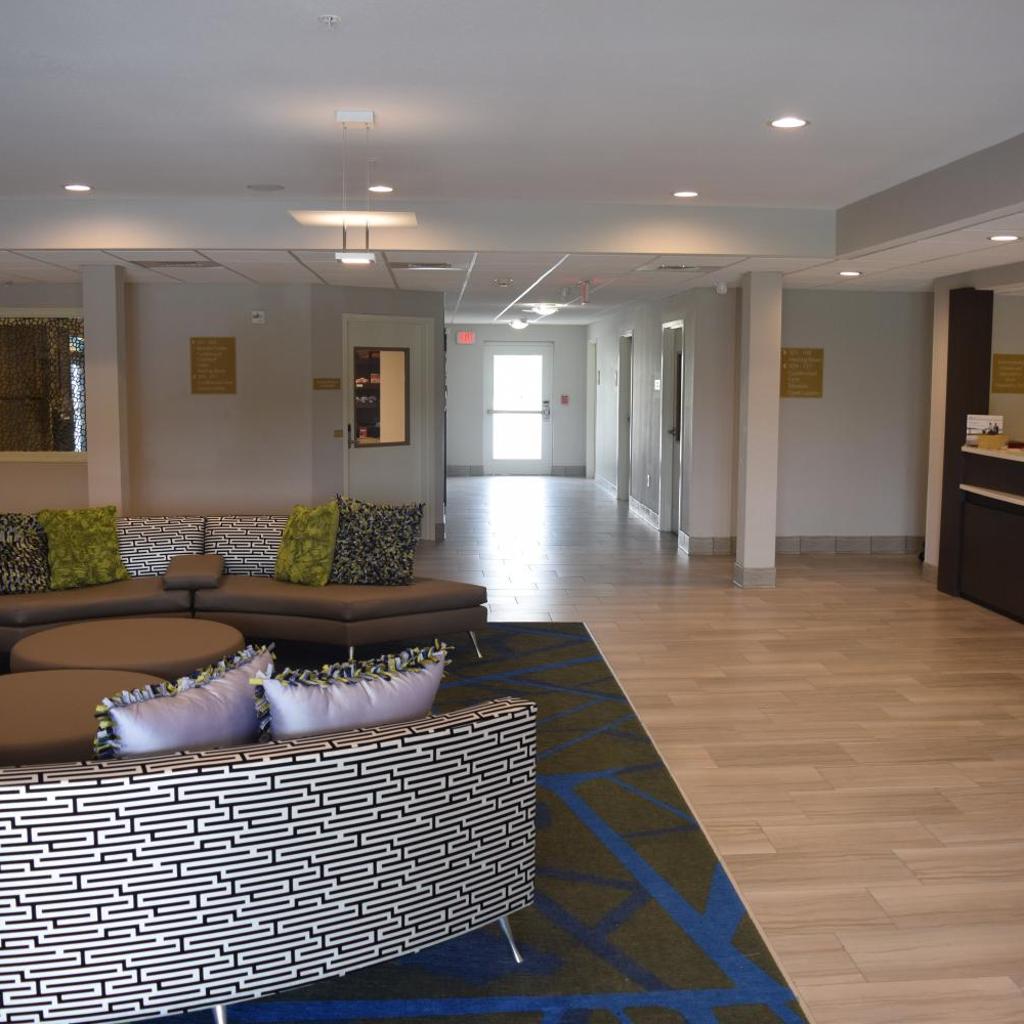 Photograph of Candlewood Suites - Nashville Metro Center by IHG