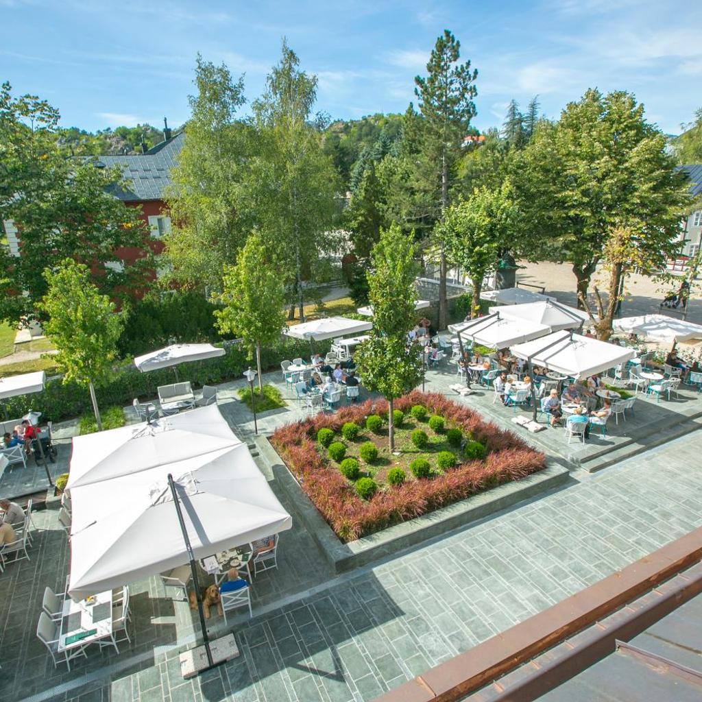 Hotel Gradska Cetinje — 