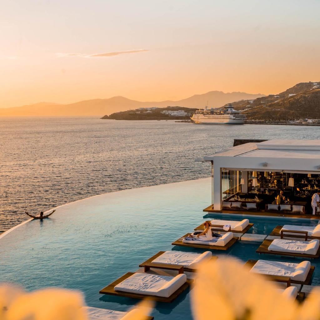Cavo Tagoo Mykonos — 