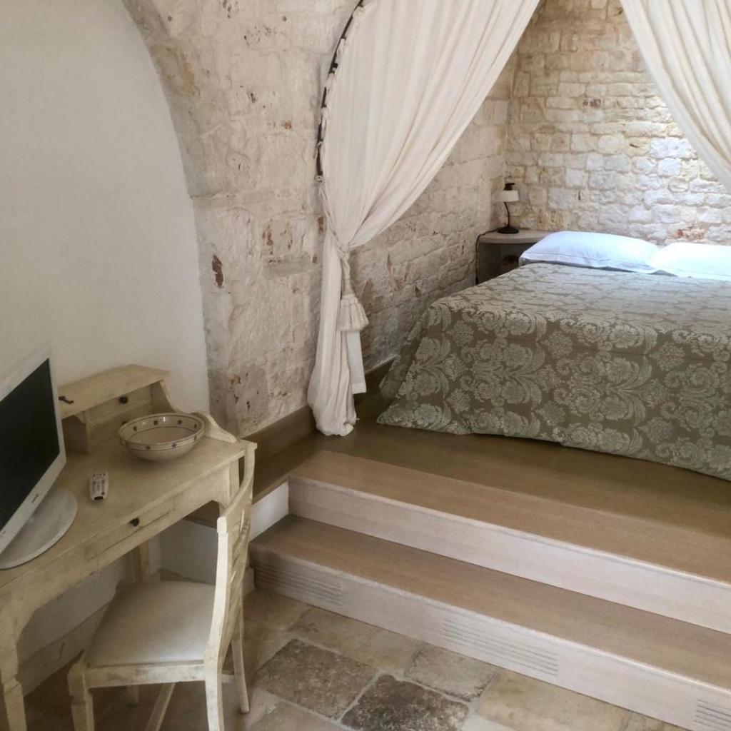 Trullo il cantastorie photo