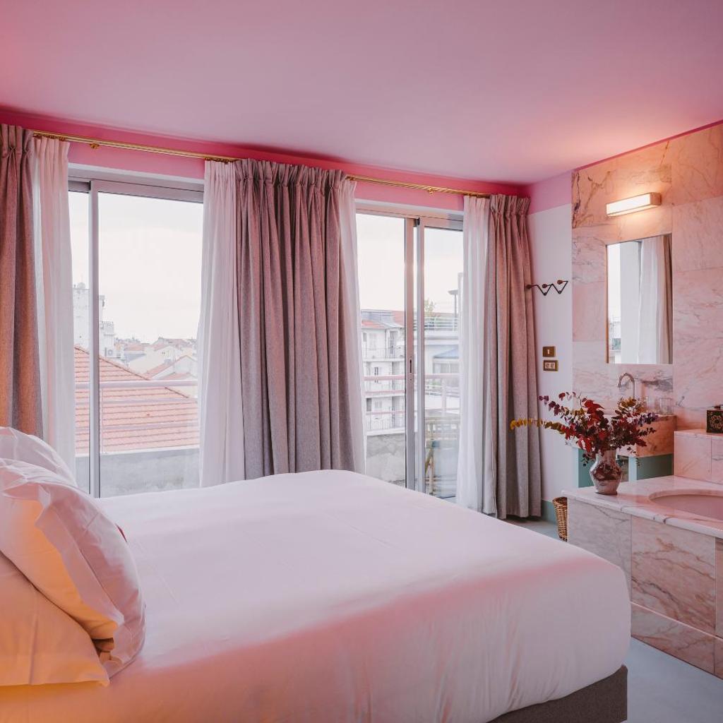 Photograph of HOTEL AMOUR NICE