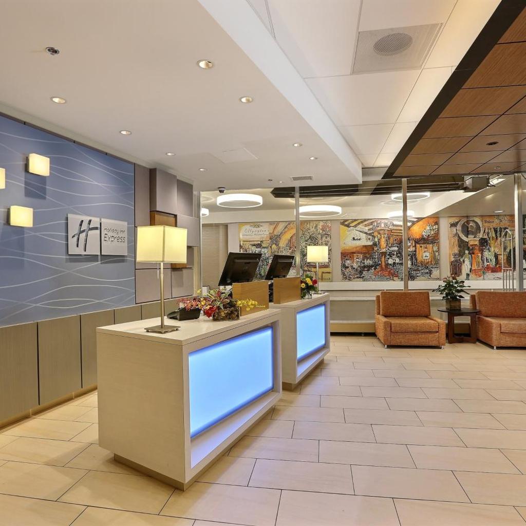 Photograph of Holiday Inn Express Denver Downtown by IHG