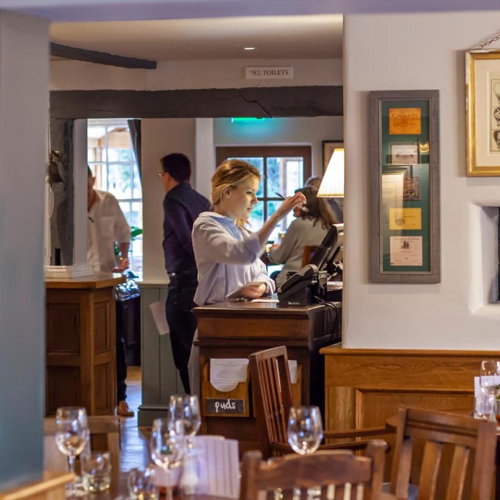 The Bell, Alderminster, Stratford-upon-Avon - Brunning and Price — 