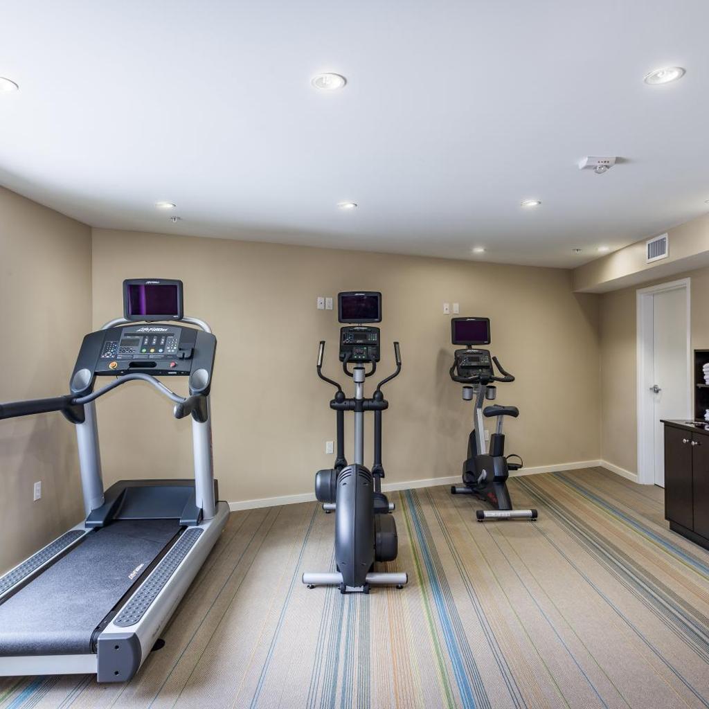Photograph of Holiday Inn Express and Suites La Jolla - Windansea Beach, and IHG Hotel