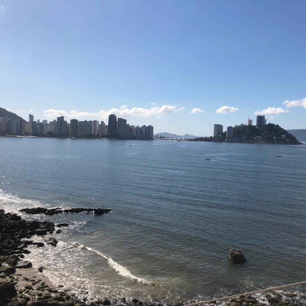 APARTAMENTO FRENTE A PRAIA SAO VICENTE — foto 2