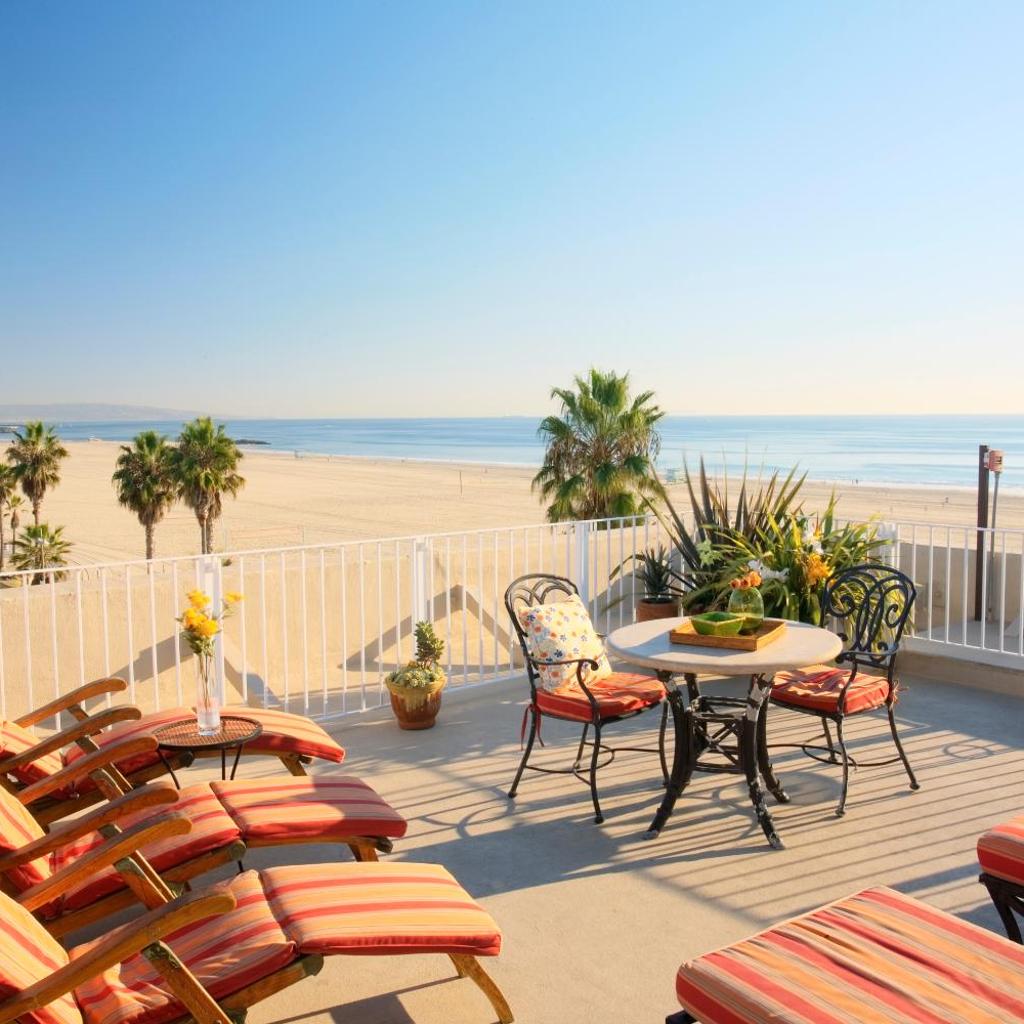 Photograph of Venice Suites