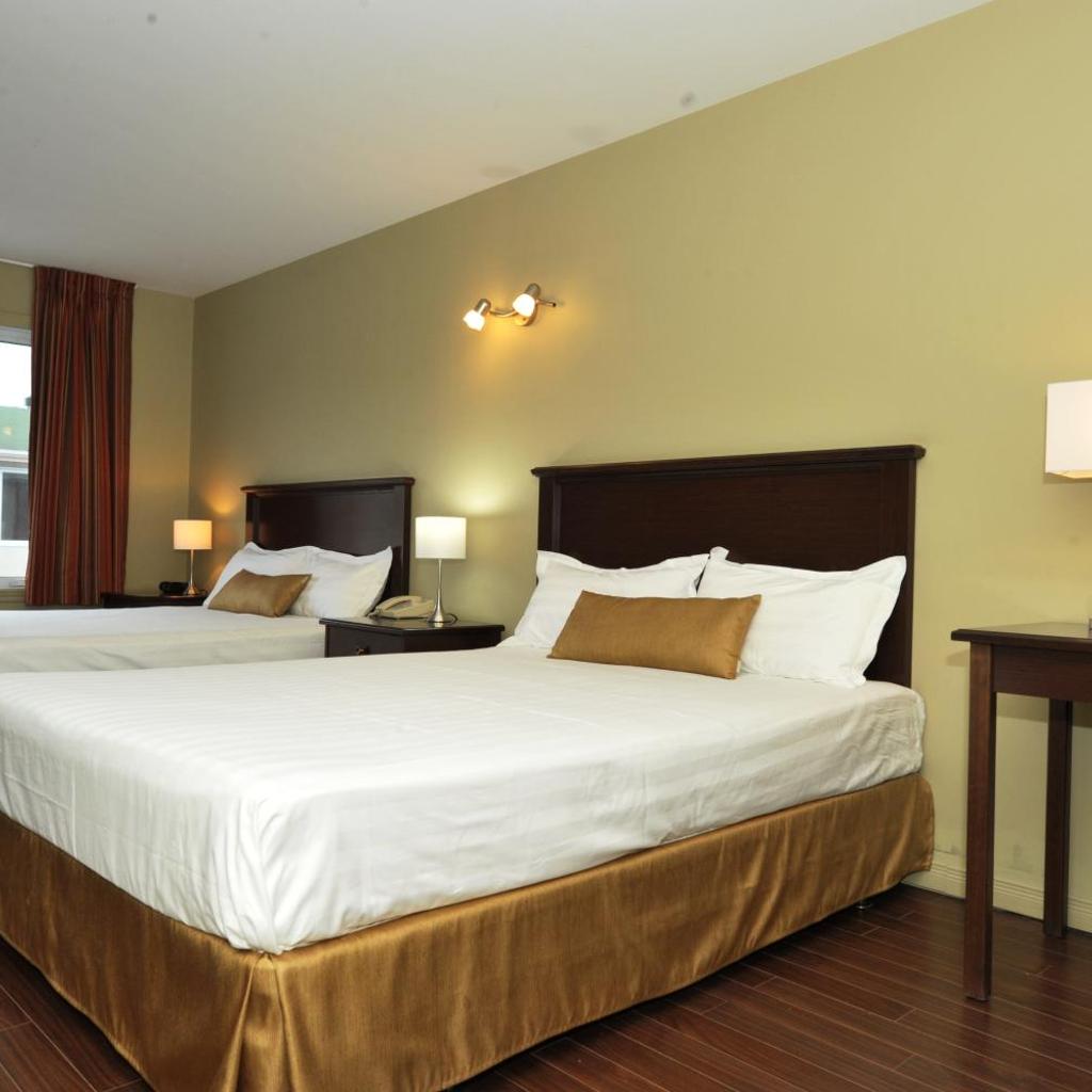 Photograph of Hotel Le Voyageur