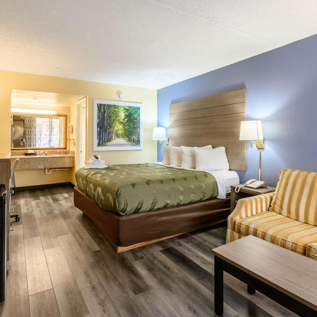 Photograph of Quality Inn New Orleans I-10 East
