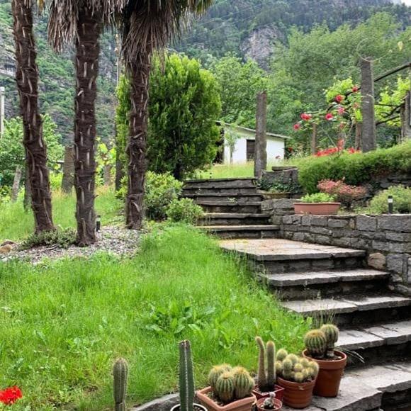 Grotto Pergola – Bild