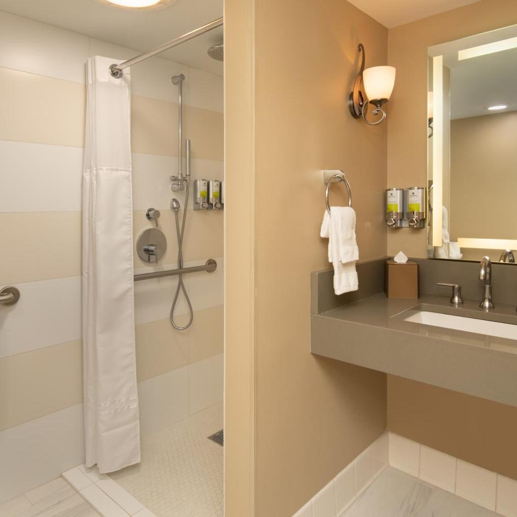 Photograph of Staypineapple, Hotel Rose, Downtown Portland