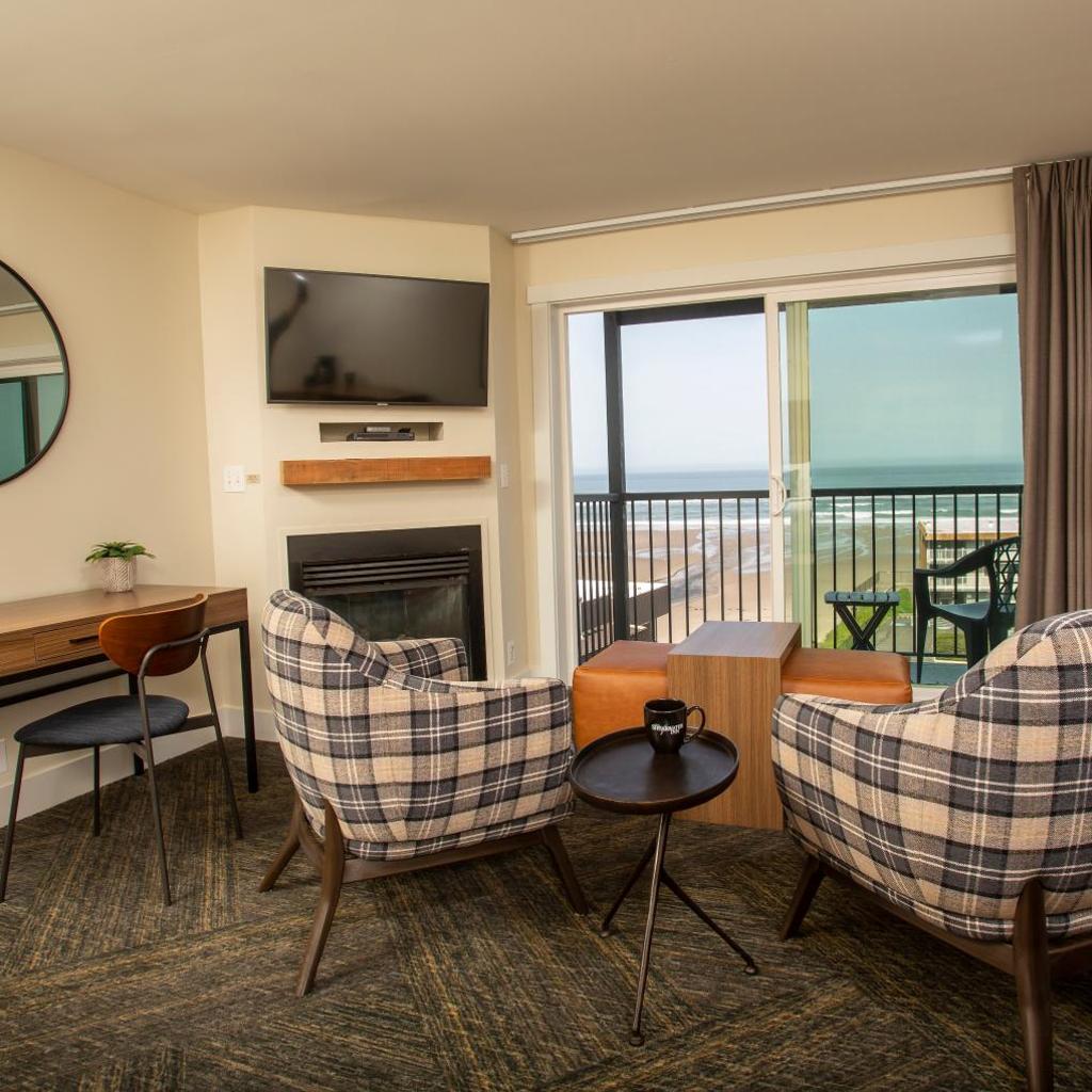 Shearwater Inn — 