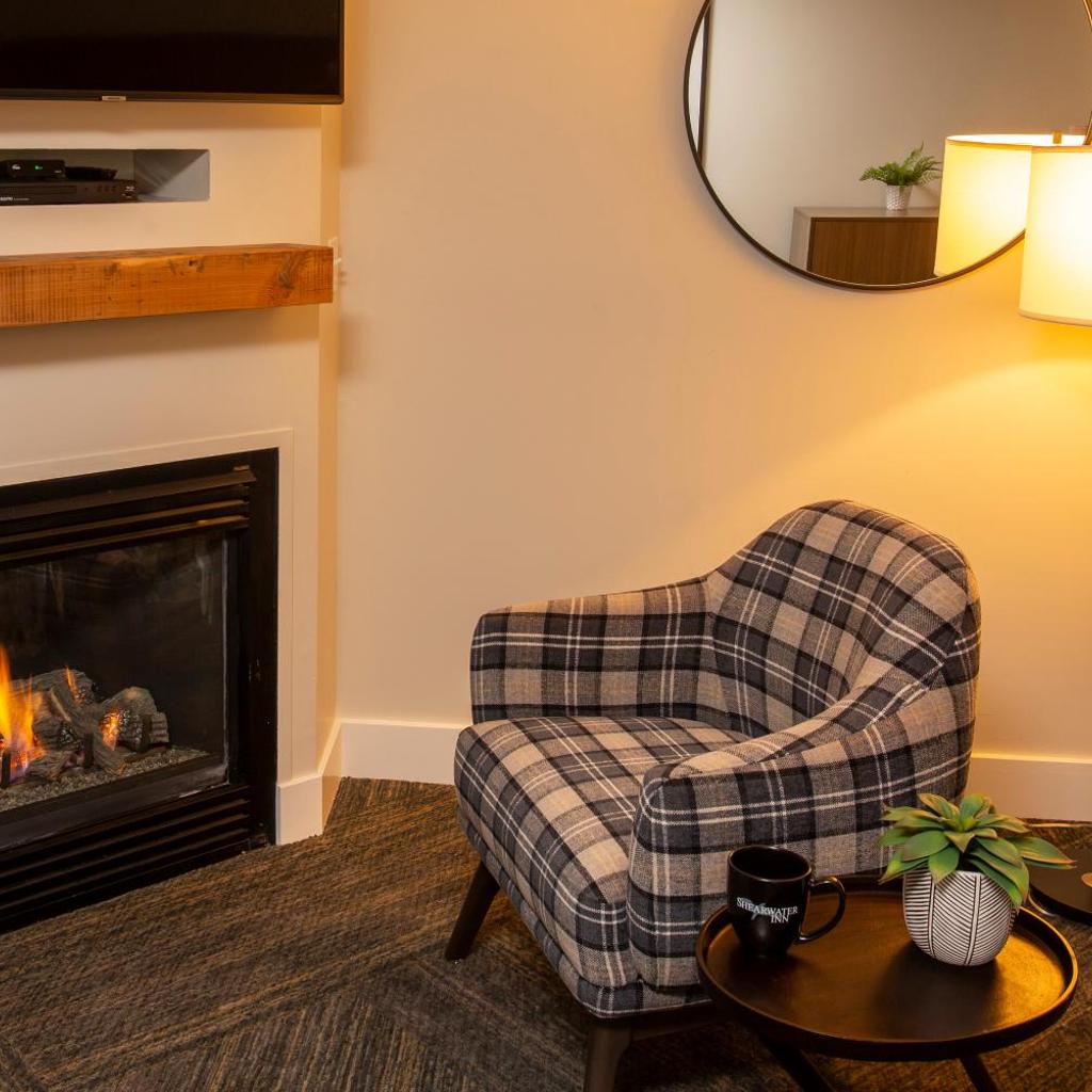 Shearwater Inn — 