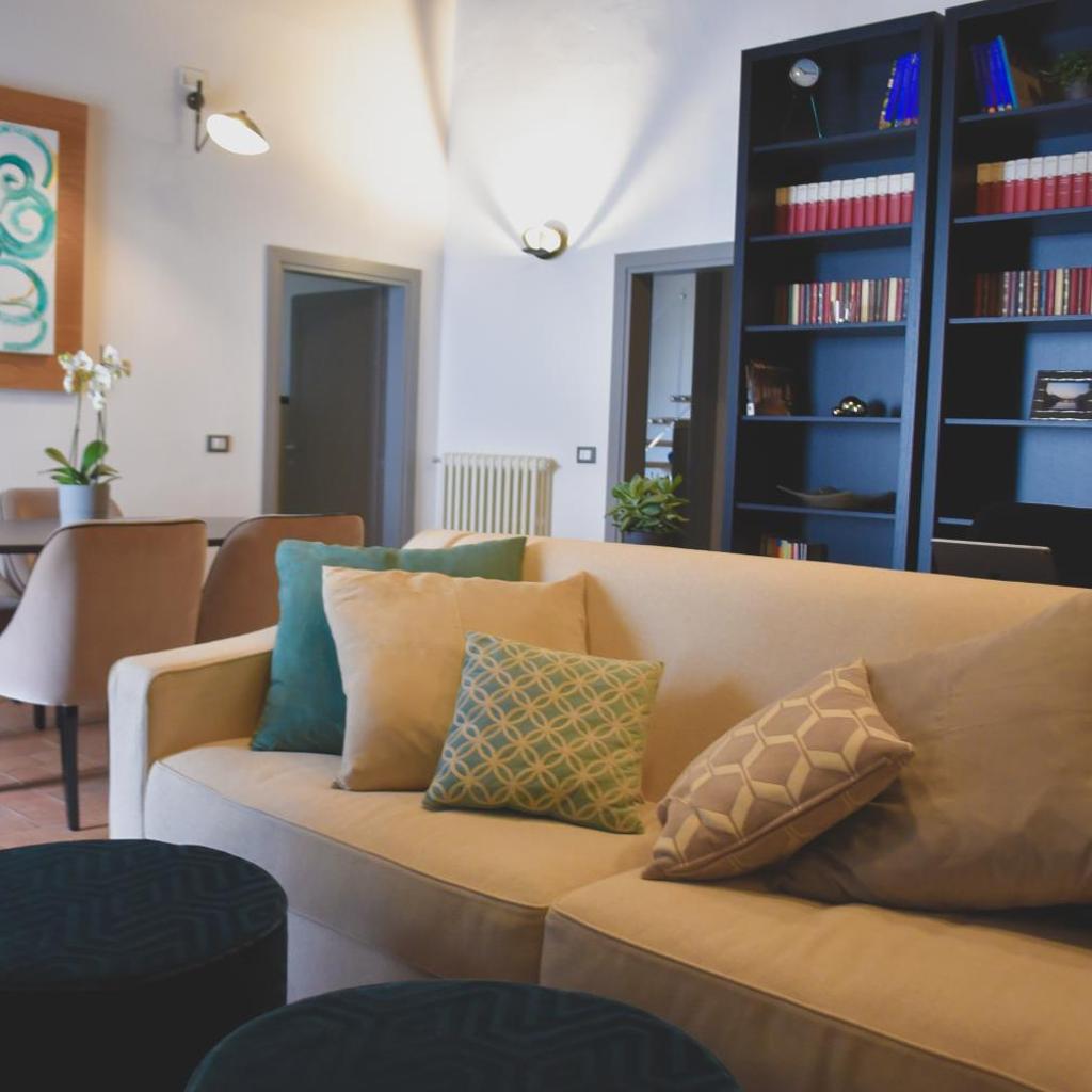 Photograph of Del Giglio's Luxury apartment in Piazza della Signoria