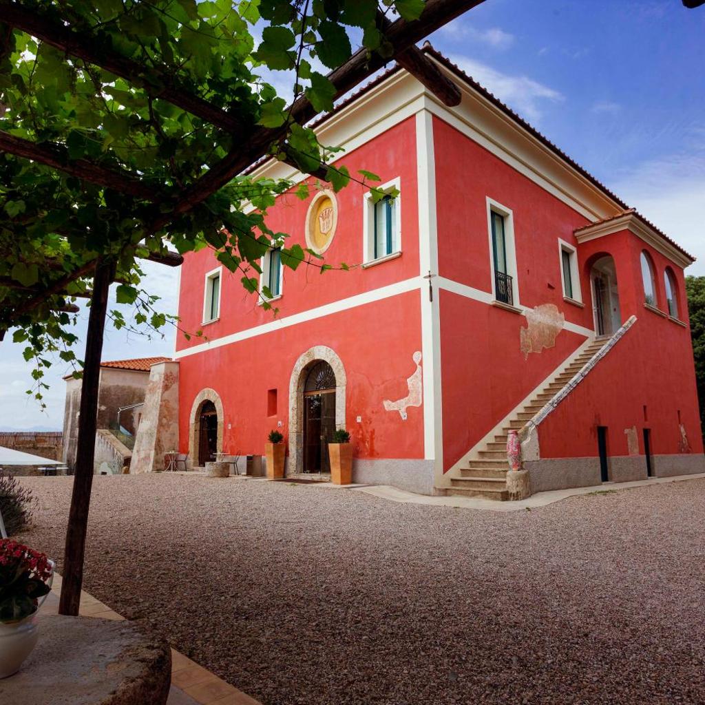 Tenuta Duca Marigliano Boutique Hotel — 