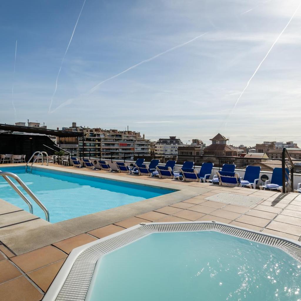 Photograph of Petit Palace Junior anteriormente Sunotel Junior