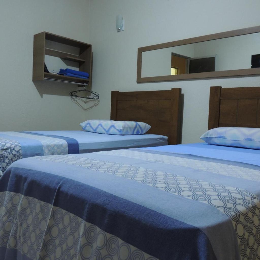 Quartos Em Casa In Caxias da Paraíso — foto 11