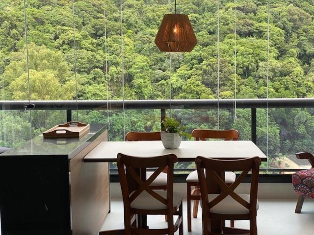 Apartamento de alto padrão em Pitangueiras, no Capitania Varam, 50mts da praia! — foto 2