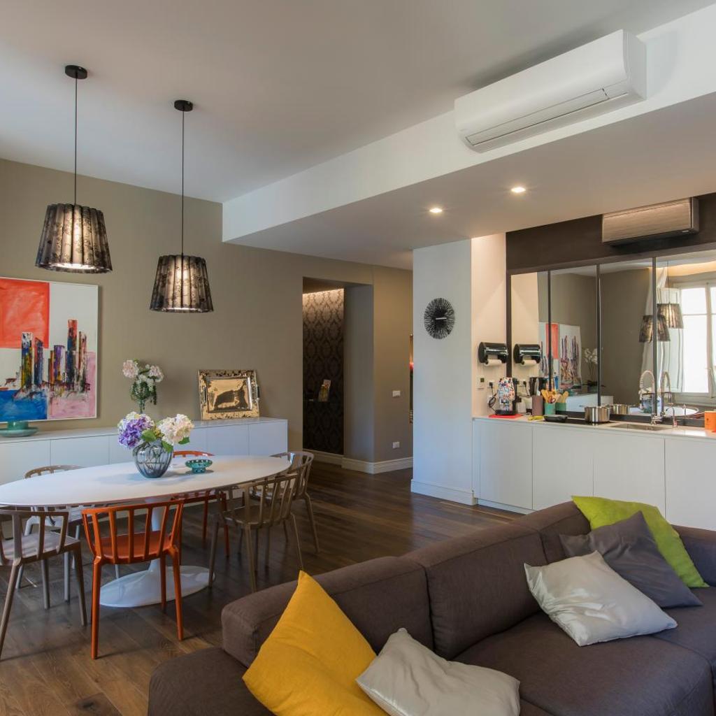Photograph of Residenza de Boni Apartment with Duomo View