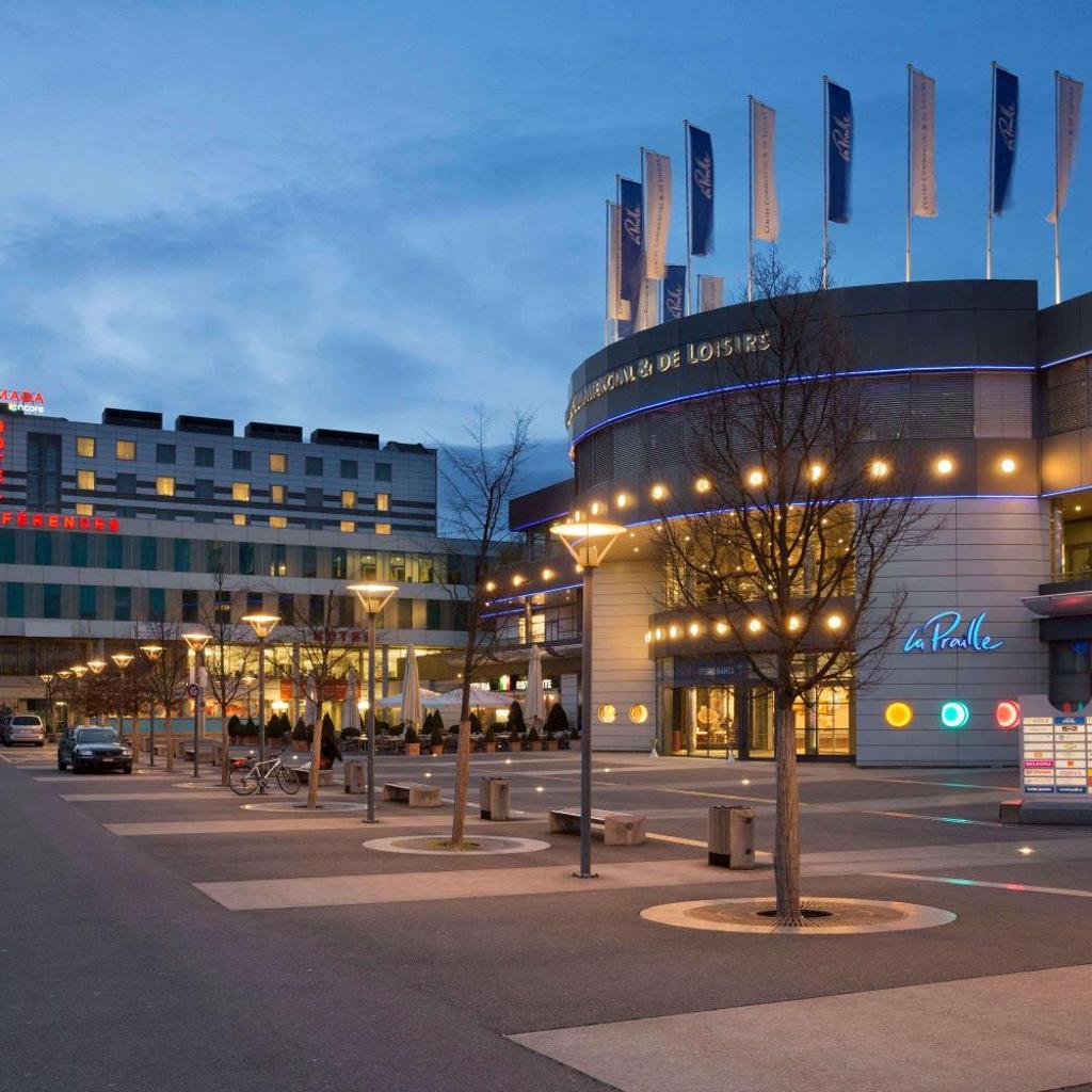 Photograph of Ramada Encore by Wyndham Geneva