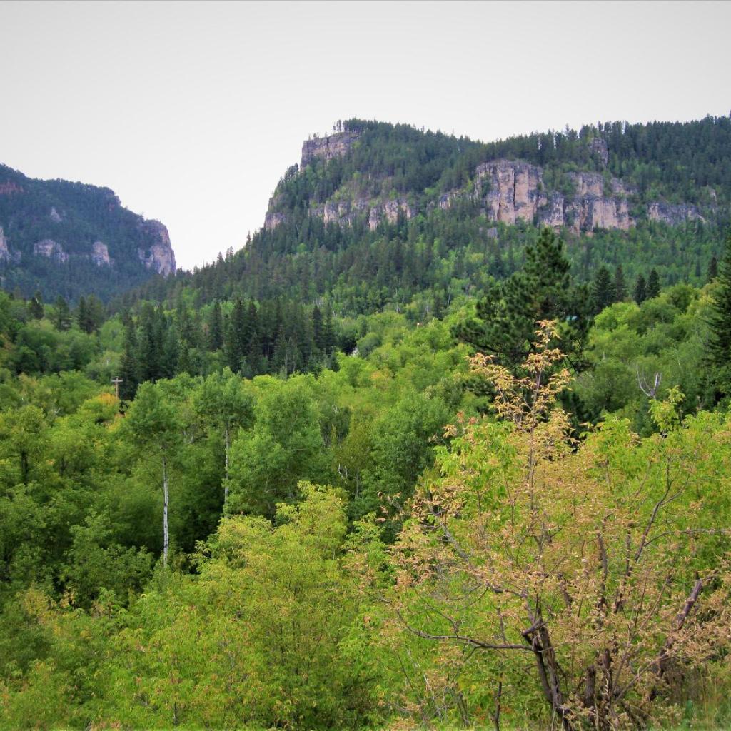 Spearfish Canyon Lodge — 