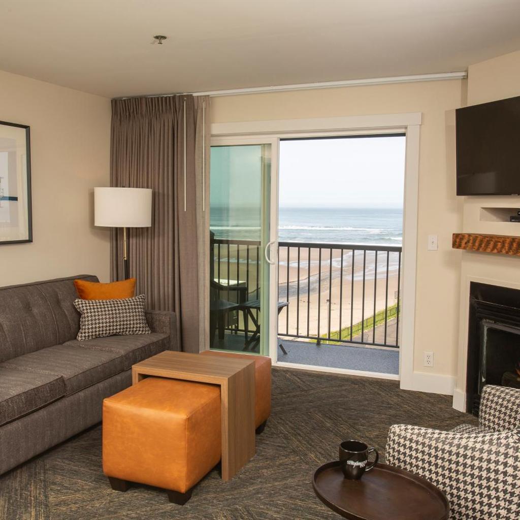 Shearwater Inn — 