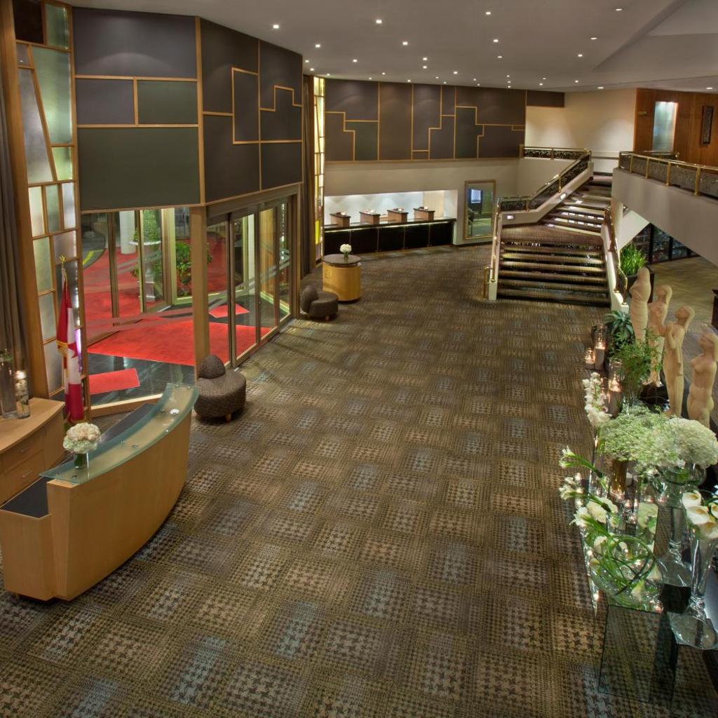 White Oaks Conference & Resort Spa — 