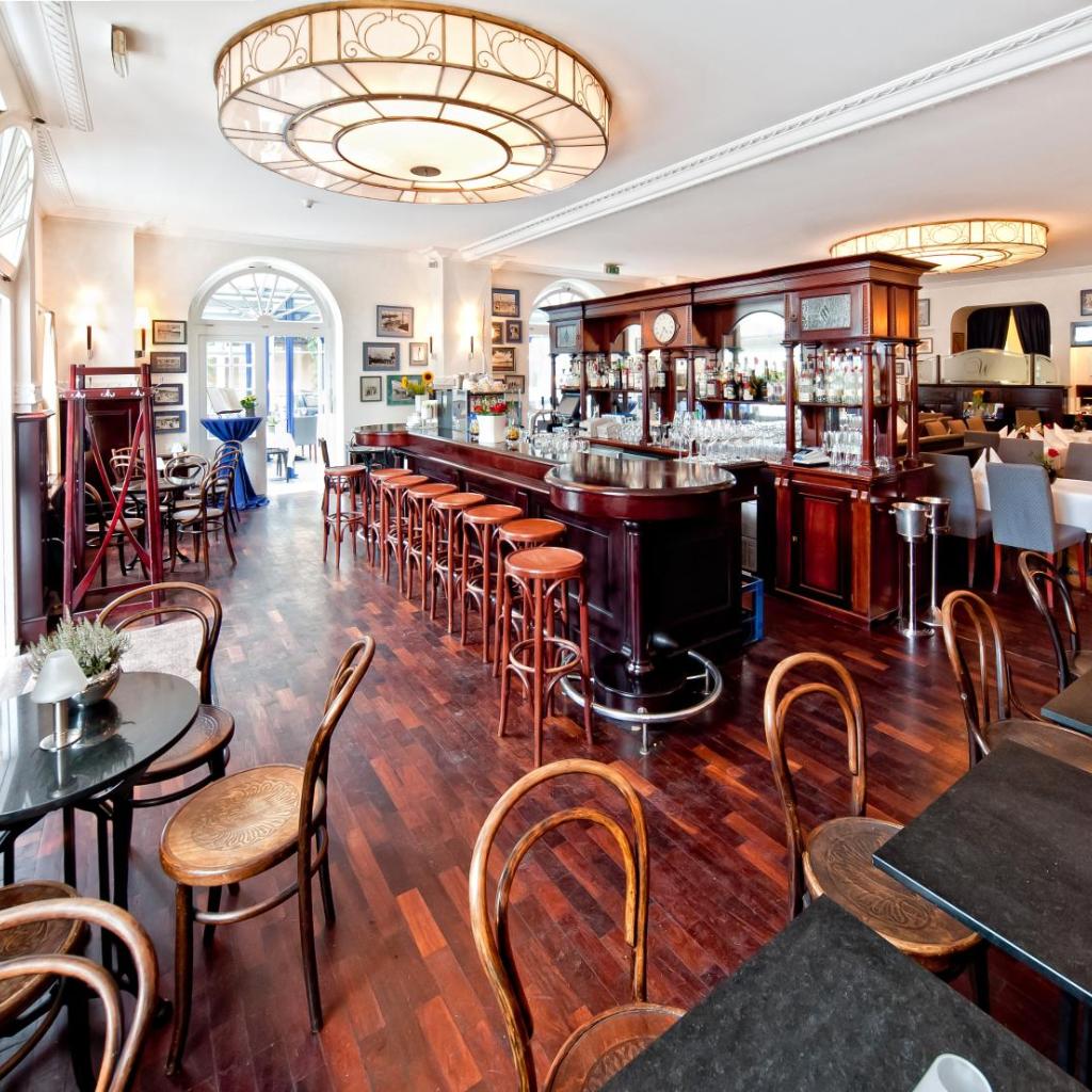 Neptun Hotel Kühlungsborn — 