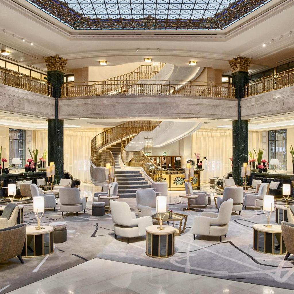 Photograph of Four Seasons Hotel Madrid