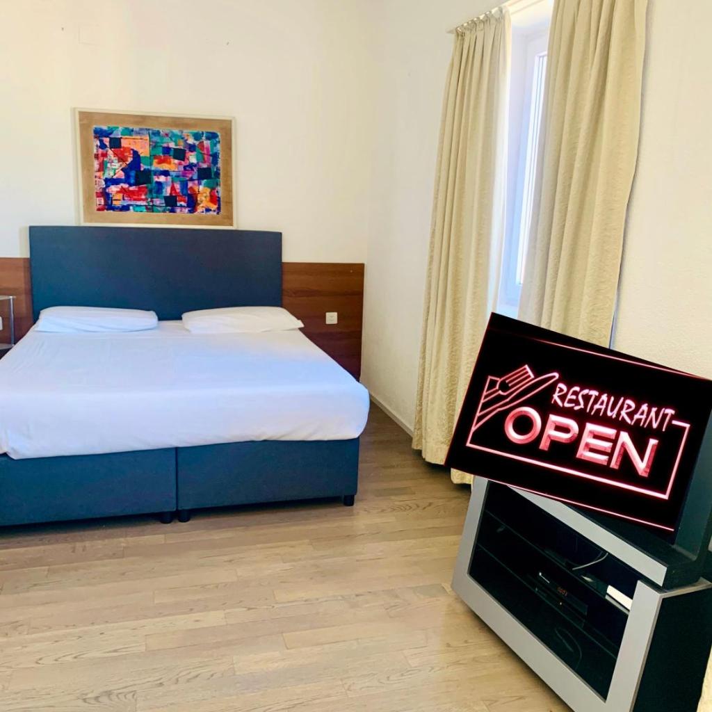 Hotel Gamper – image