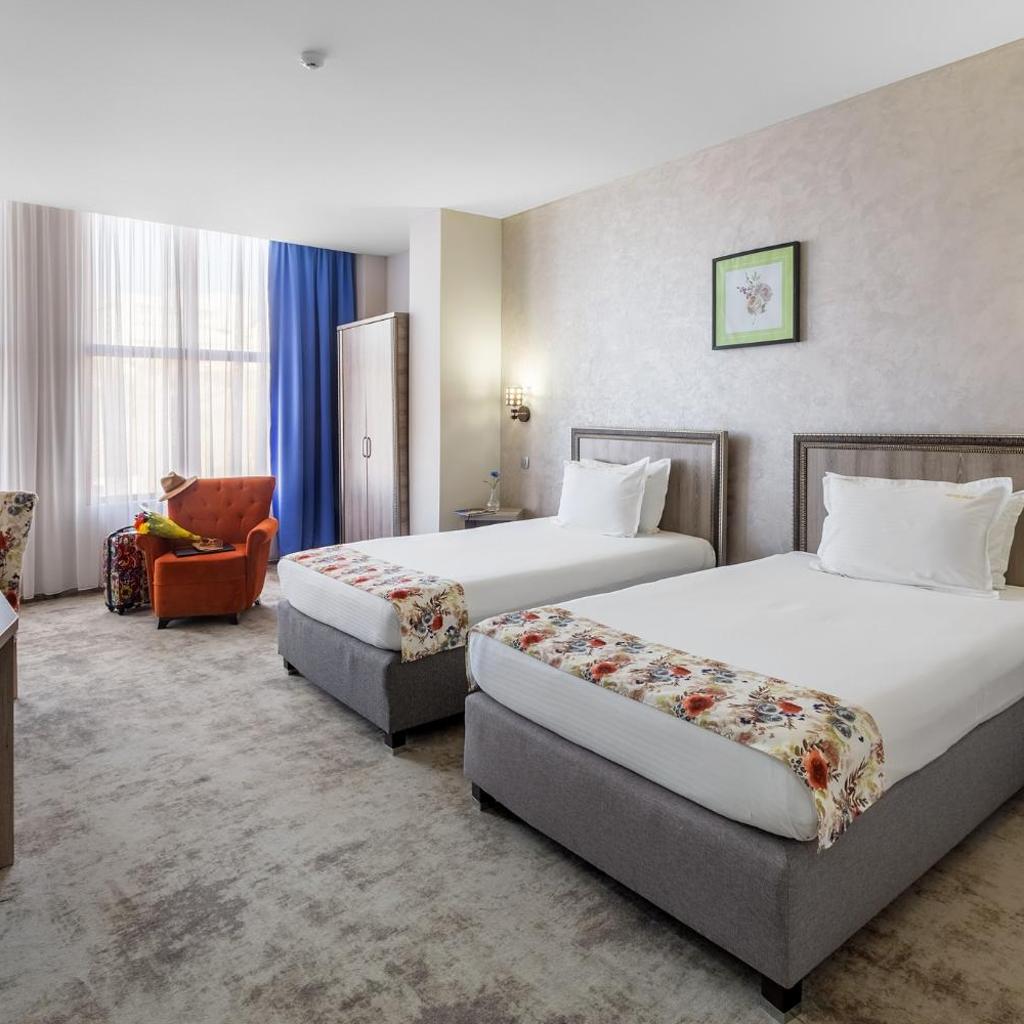 Prestige Boutique Hotel Craiova — 