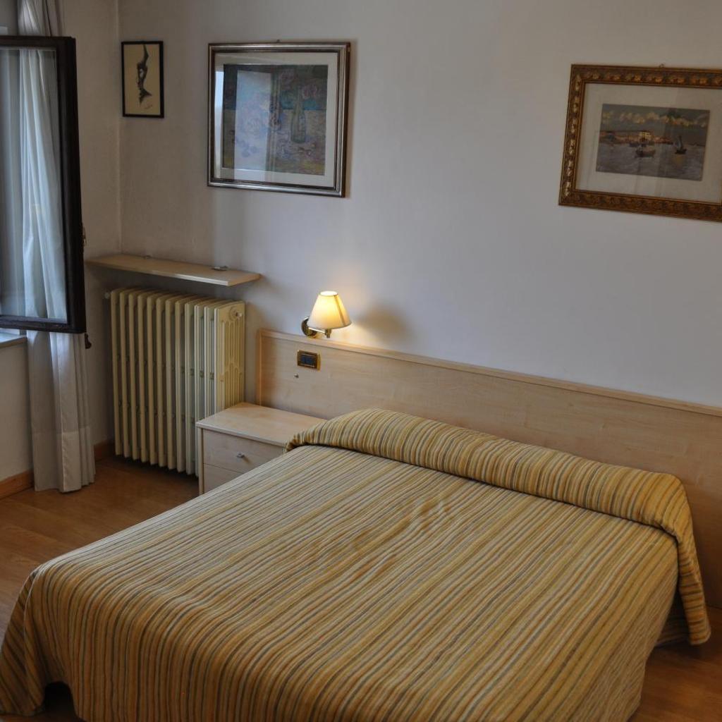 Hotel Piol photo