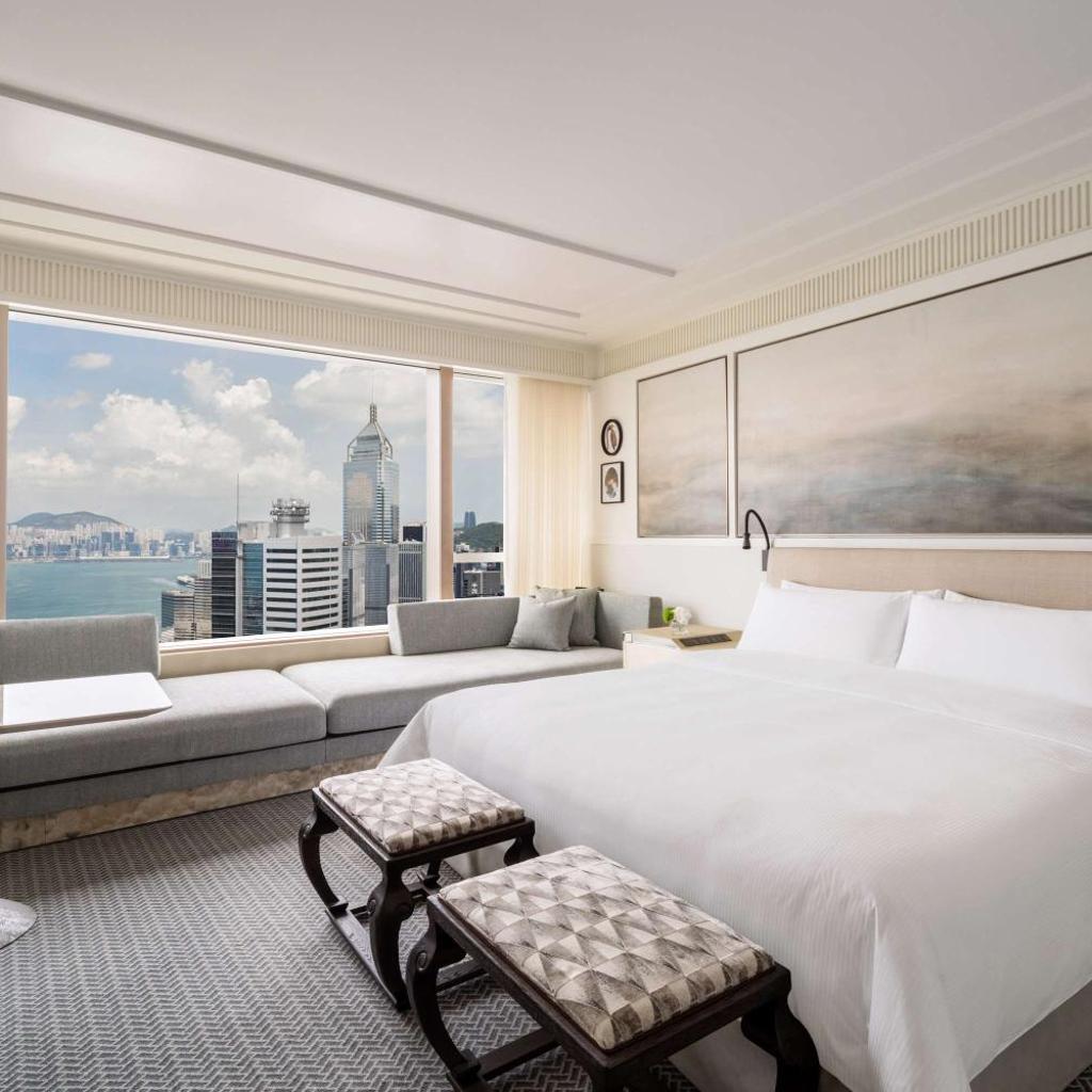 Island Shangri-La, Hong Kong — 